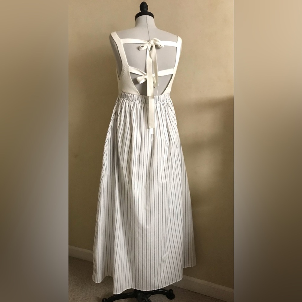 Chic White and Blue Striped Maxi Dress NWOT - Picture 4 of 11